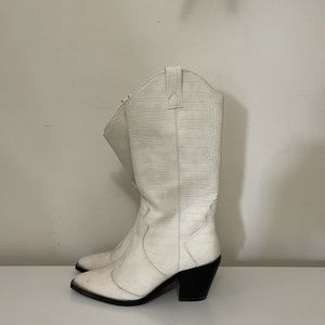 Stradivarius Cowboy Style White Calf High Boot 37
